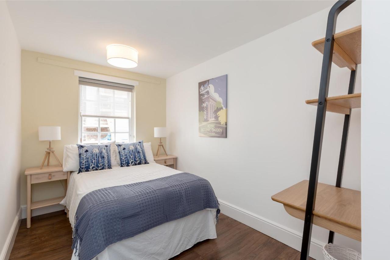 エディンバラGuestready - Elegant 2Br Period Flat In Oldtownアパートメント エクステリア 写真