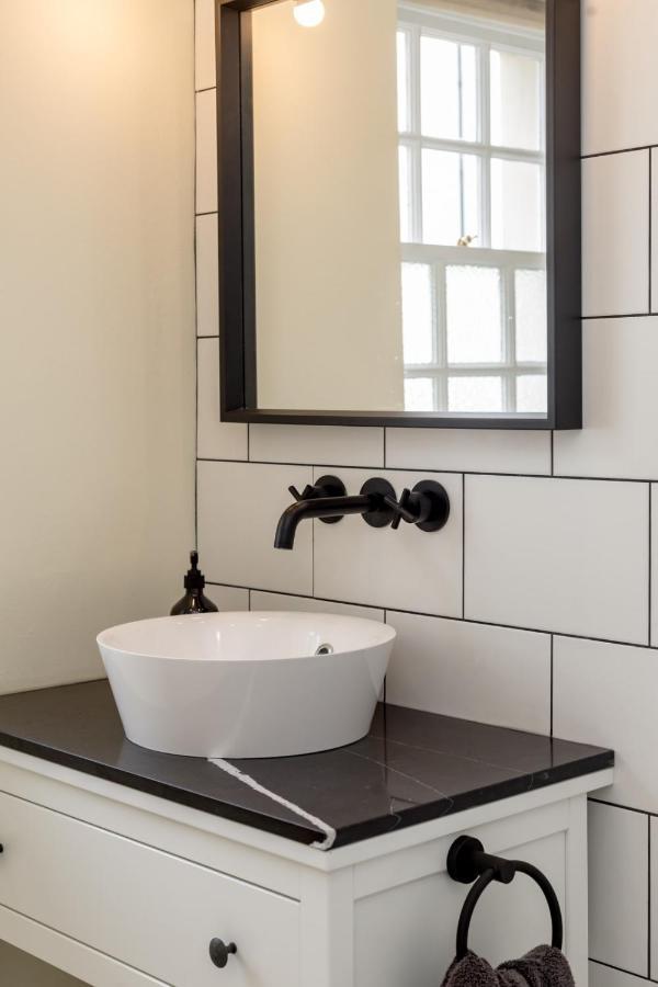 エディンバラGuestready - Elegant 2Br Period Flat In Oldtownアパートメント エクステリア 写真